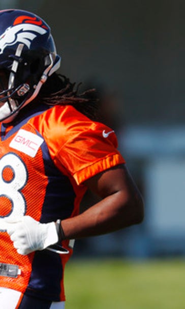 Jamaal Charles appreciates patience but wants some hand-offs